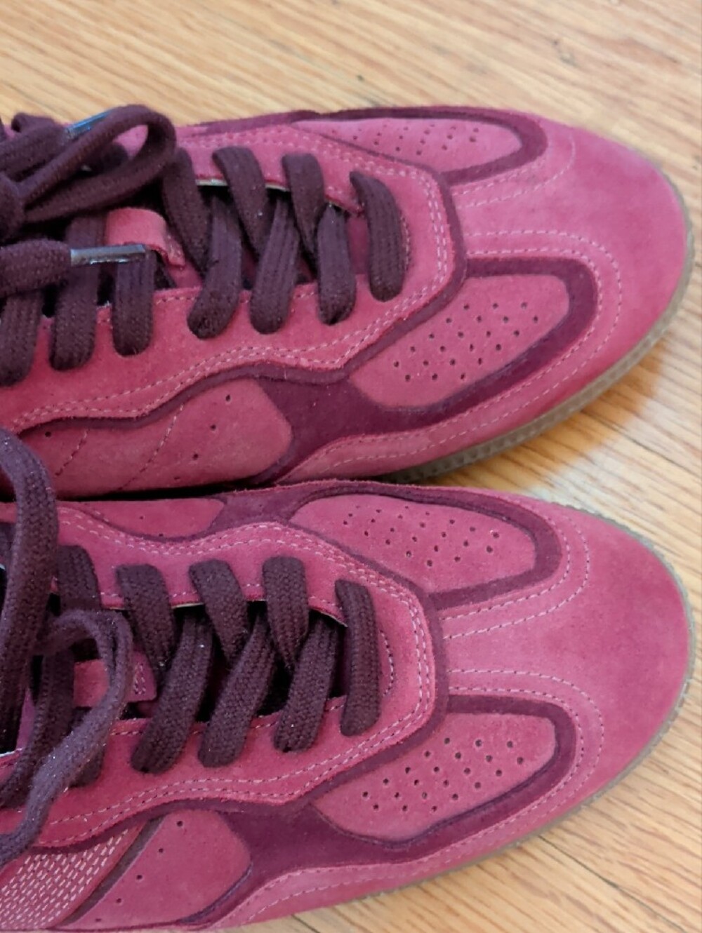 ALOHAS Burgundy Suede Unisex Sneakers Size 8 Men/ Size 10 Women - Picture 6 of 9